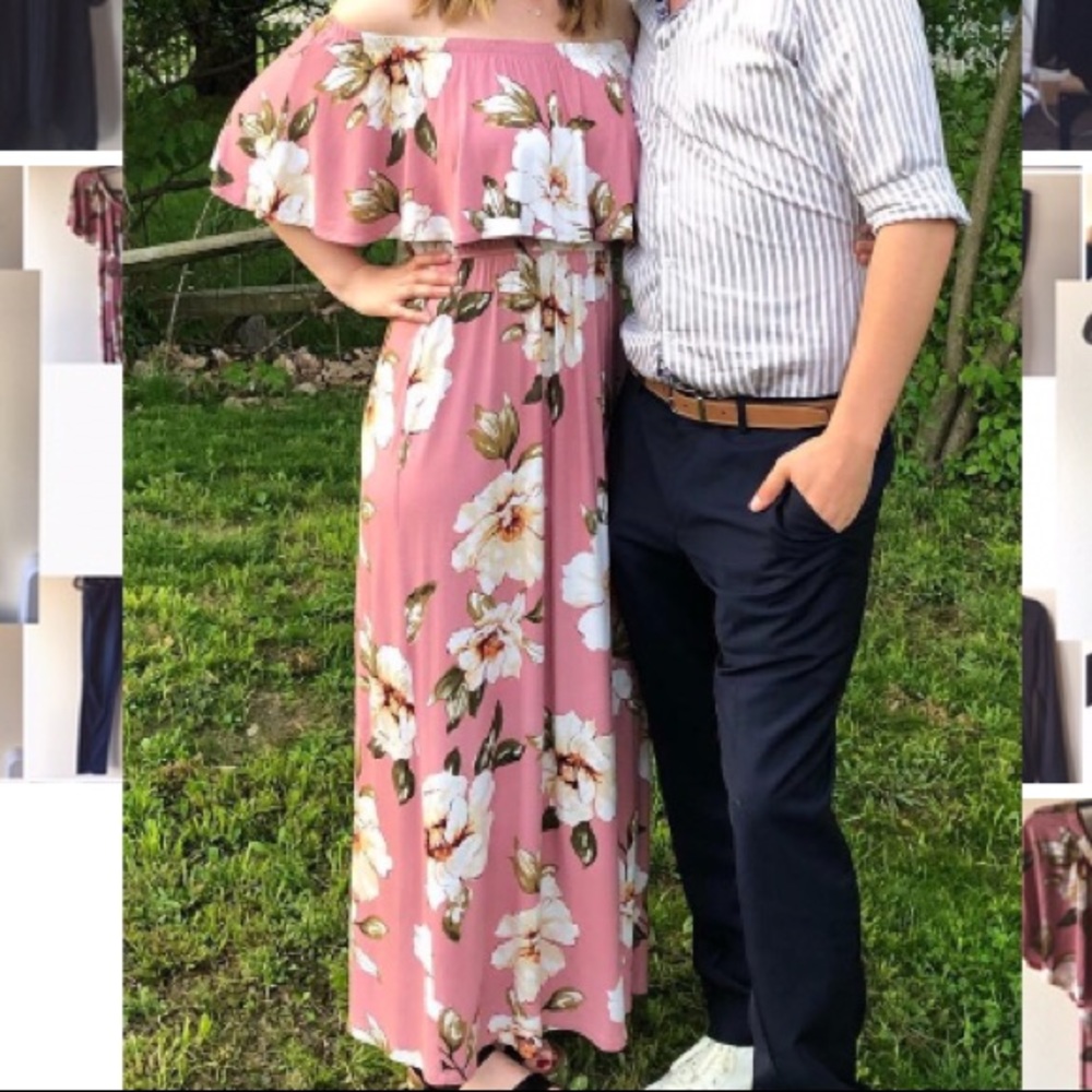 Flowery off-the-shoulder dress